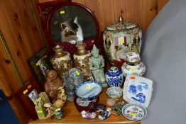 ORIENTAL WARES ETC, to include a blue pattern bowl with character mark to base, a Thai Celadon