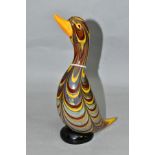 AN ITALIAN MURANO ART GLASS SCULPTURE OF A DUCK, by Franco Moretti, pulled feather pattern in brown,