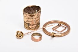 A BAG OF ASSORTED 9CT GOLD AND YELLOW METAL ITEMS, to include a 9ct gold cheroot band hallmarked 9ct