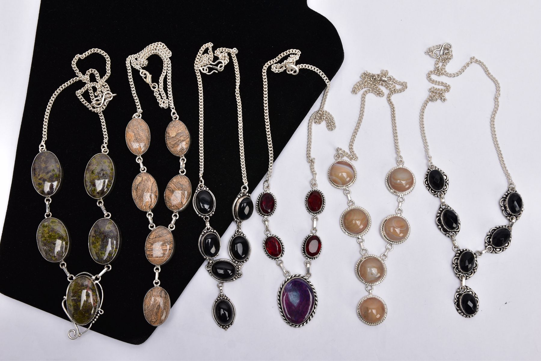 SIX WHITE METAL, SEMI PRECIOUS GEMSTONE SET NECKLACES, to include a green agate cabochon necklace - Image 2 of 6