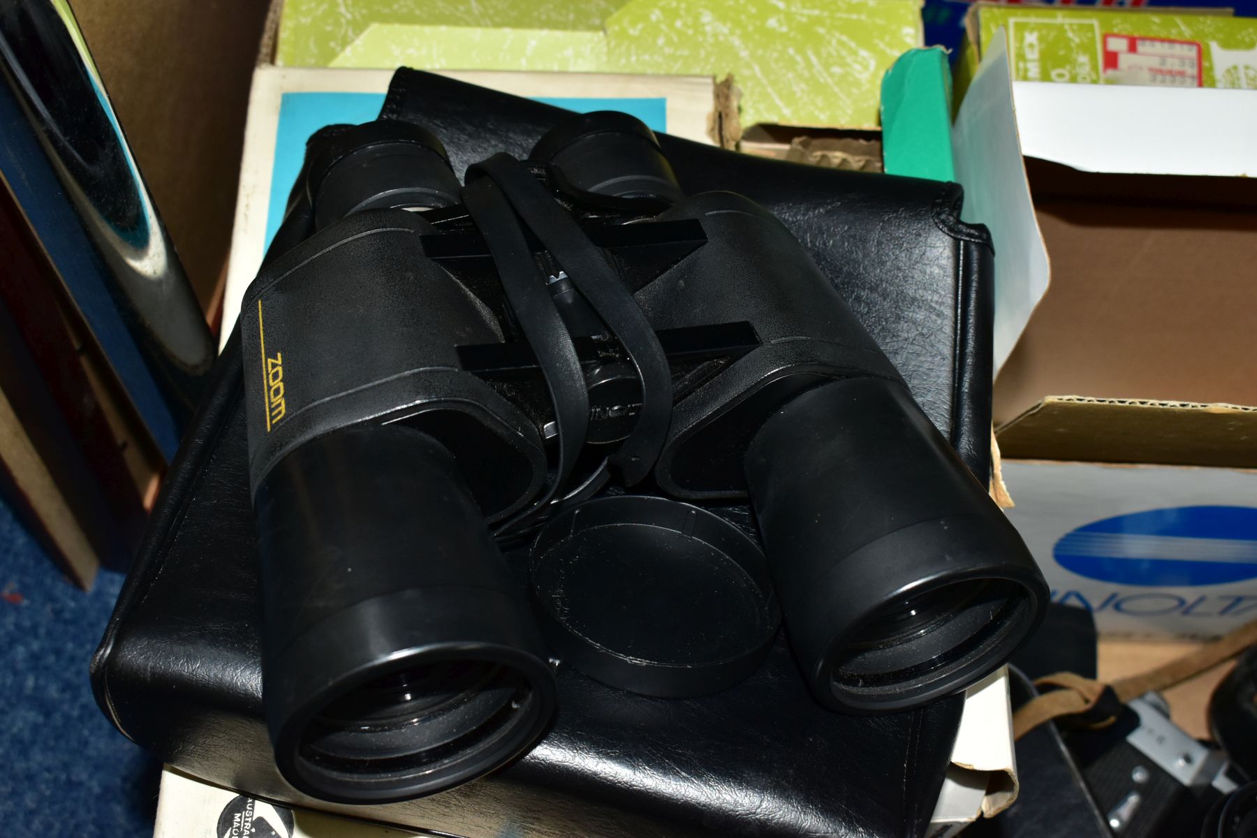 TWO BOXES AND LOOSE SUNDRY ITEMS, to include Zenit - E camera, boxed Minolta standard binoculars - Image 2 of 8