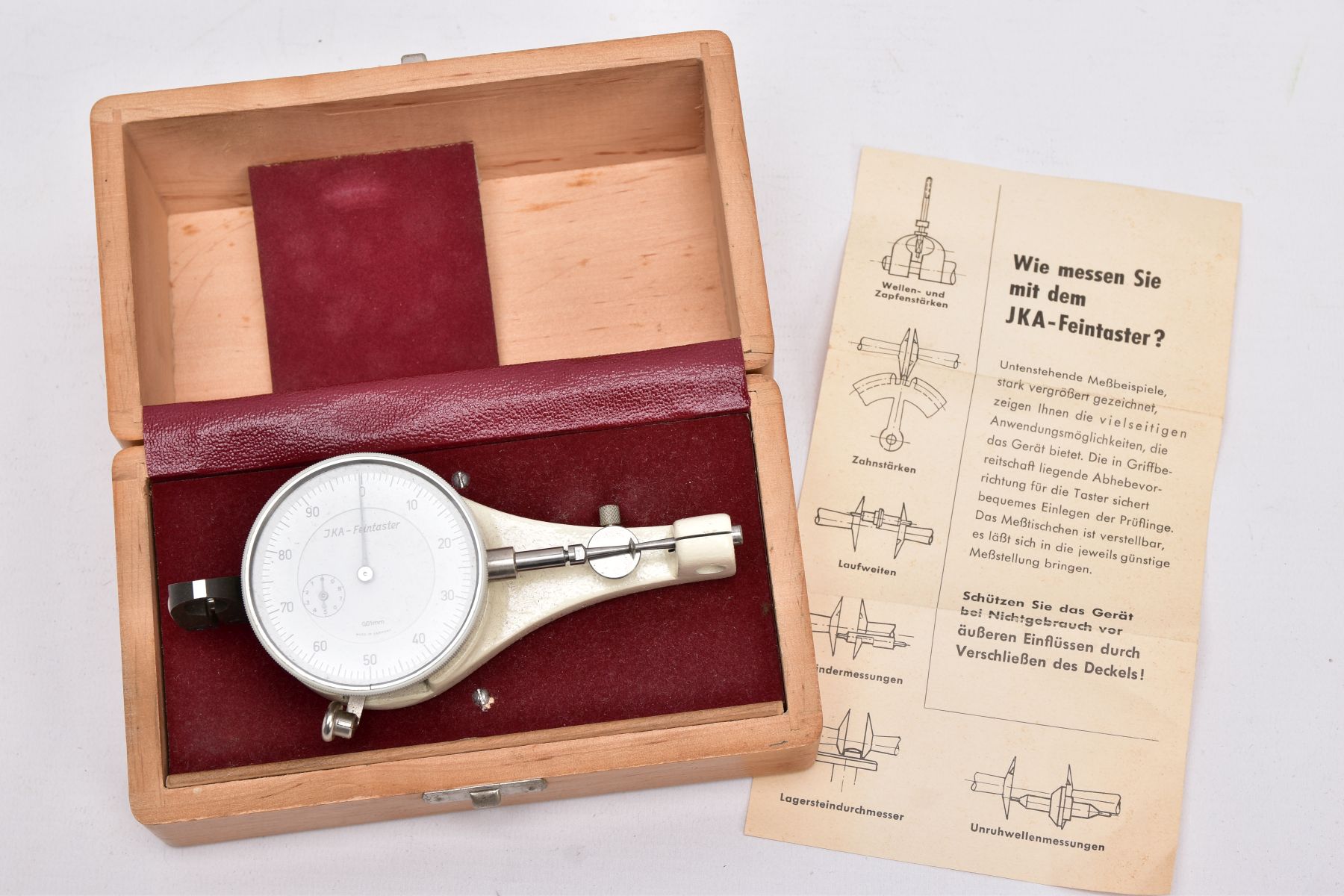 A 'JKA FEINTASTER' PRECISION MIRCOMETER DIAL GAUGE, fitted within original box