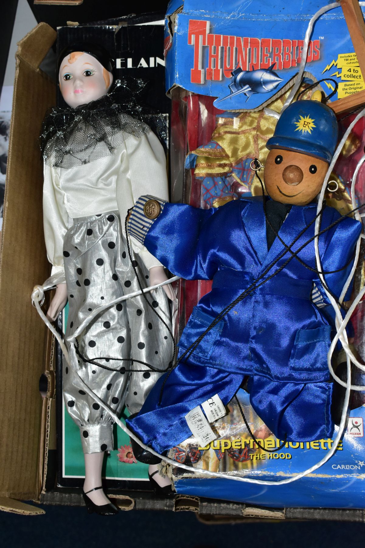 A QUANTITY OF BOXED PELHAM PUPPETS, all appear complete but have been re-dressed in different - Bild 2 aus 7