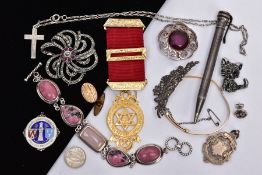 A BAG OF ASSORTED ITEMS, to include a silver gilt, Masonic fob medal fitted with a red ribbon,