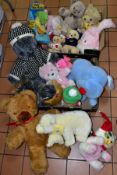 A QUANTITY OF MODERN SOFT TOYS AND TEDDY BEARS etc, to include B.B.C. Edd the Duck hand puppet (
