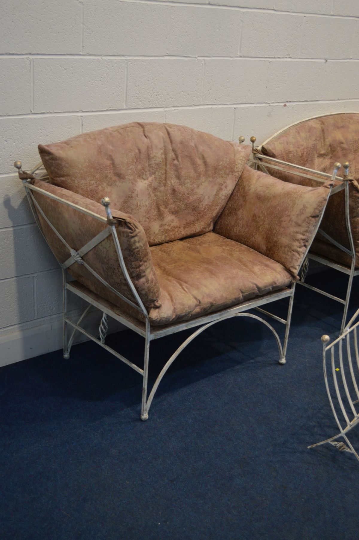 A WHITE PAINTED WROUGHT IRON CONSERVATORY PIECE SUITE, with brown factory distressed faux leather - Image 2 of 5