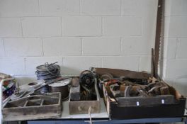FOUR TRAYS CONTAINING VINTAGE CARPENTRY TOOLS, three cable reels and other tools, including three