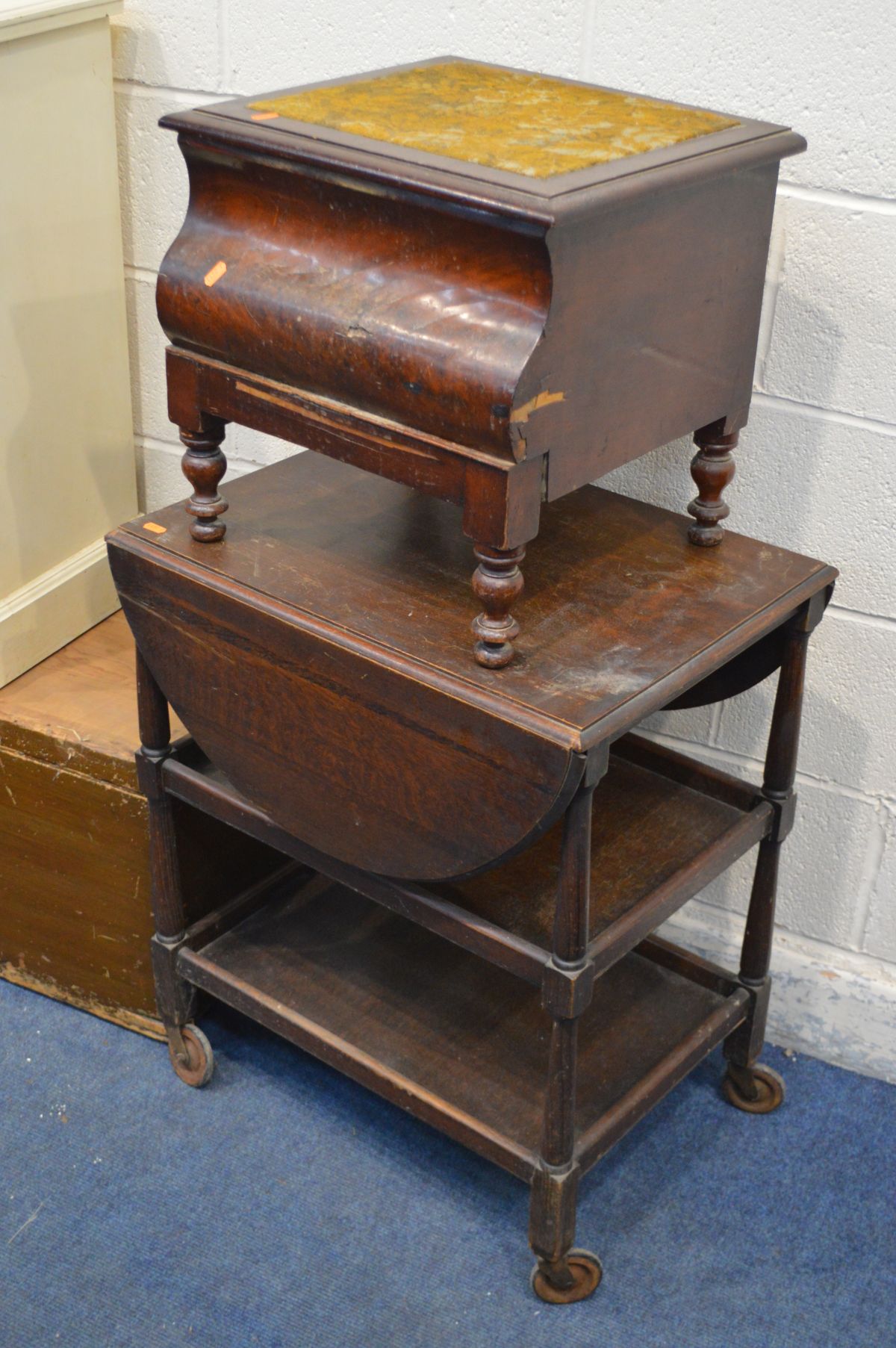 A QUANTITY OF OCCASIONAL FURNITURE, to include a scumbled pine blanket chest, oak open bookcase, - Image 4 of 4