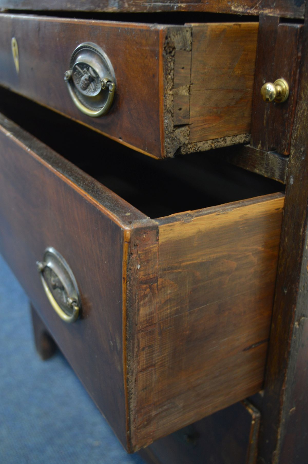 A MAHOGANY AND STRUNG INLAID BUREAU, constructed with old and newer timbers, with a fitted - Image 4 of 4