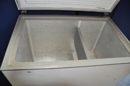 A WHIRLPOOL CHEST FREEZER 95cm wide (PAT pass and working at -19 degrees)