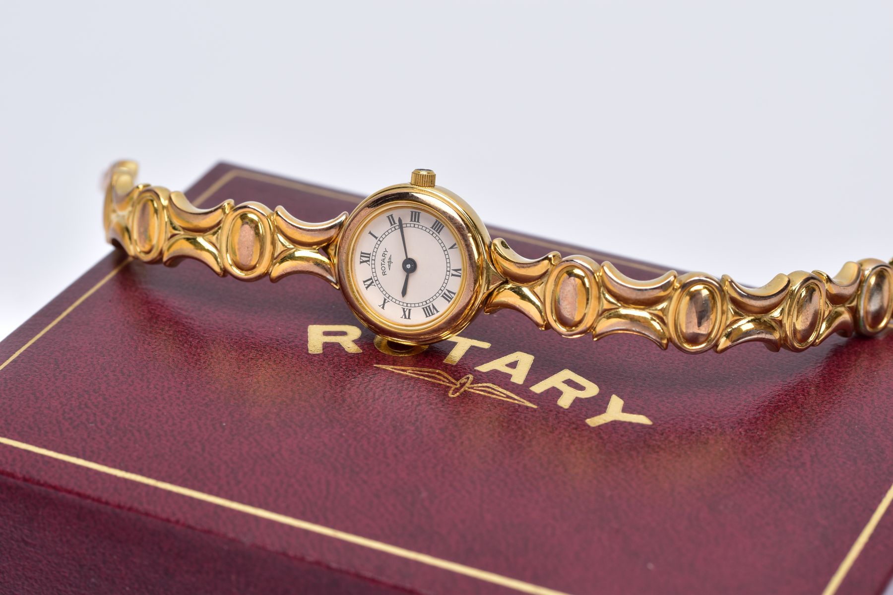 A LADY'S 'ROTARY' WRISTWATCH, quartz movement, round cream dial signed 'Rotary', Roman numerals, - Image 4 of 6