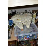 A QUANTITY OF ASSORTED STAR WARS FIGURES AND VEHICLES, figures are mainly Chinese Hasbro figures