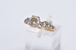 A 9CT GOLD CUBIC ZIRCONIA DRESS RING, ring size N, hallmarked 9ct gold, approximate gross weight 2.9