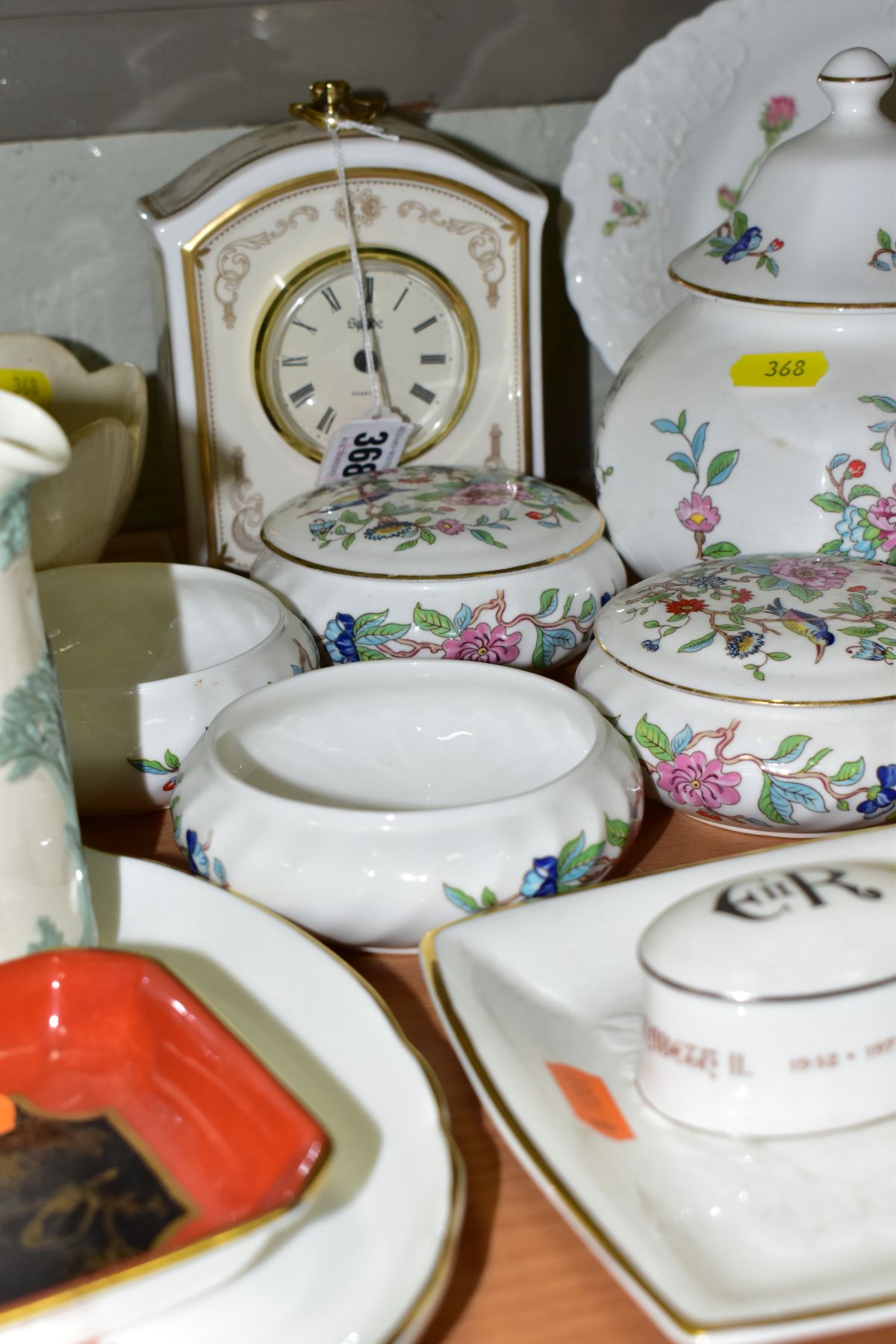 A QUANTITY OF ASSORTED CERAMICS AND GIFTWARE BY SPODE, COALPORT, ROYAL DOULTON, etc, including a - Image 8 of 13