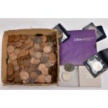 A BOX OF UK COINAGE to include a carded Royal Mint 2006 Elizabeth II 80th Birthday five pound