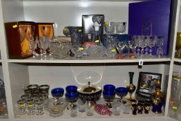 A GROUP OF CUT/CLEAR AND COLOURED GLASSWARES, to include a boxed set of six Edinburgh crystal