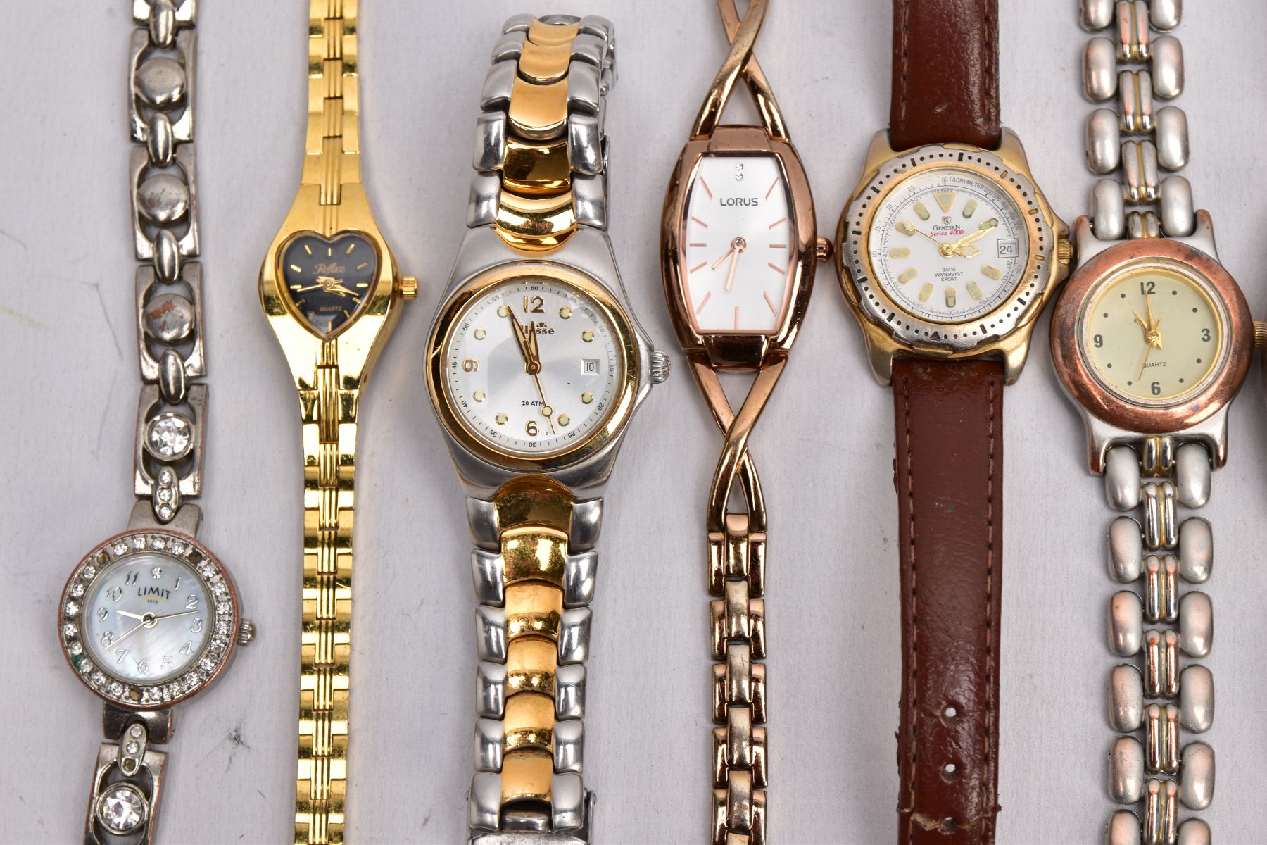 A BAG OF ASSORTED LADIES WRISTWATCHES, twenty watches in total, mostly quartz movements, variety - Image 5 of 8