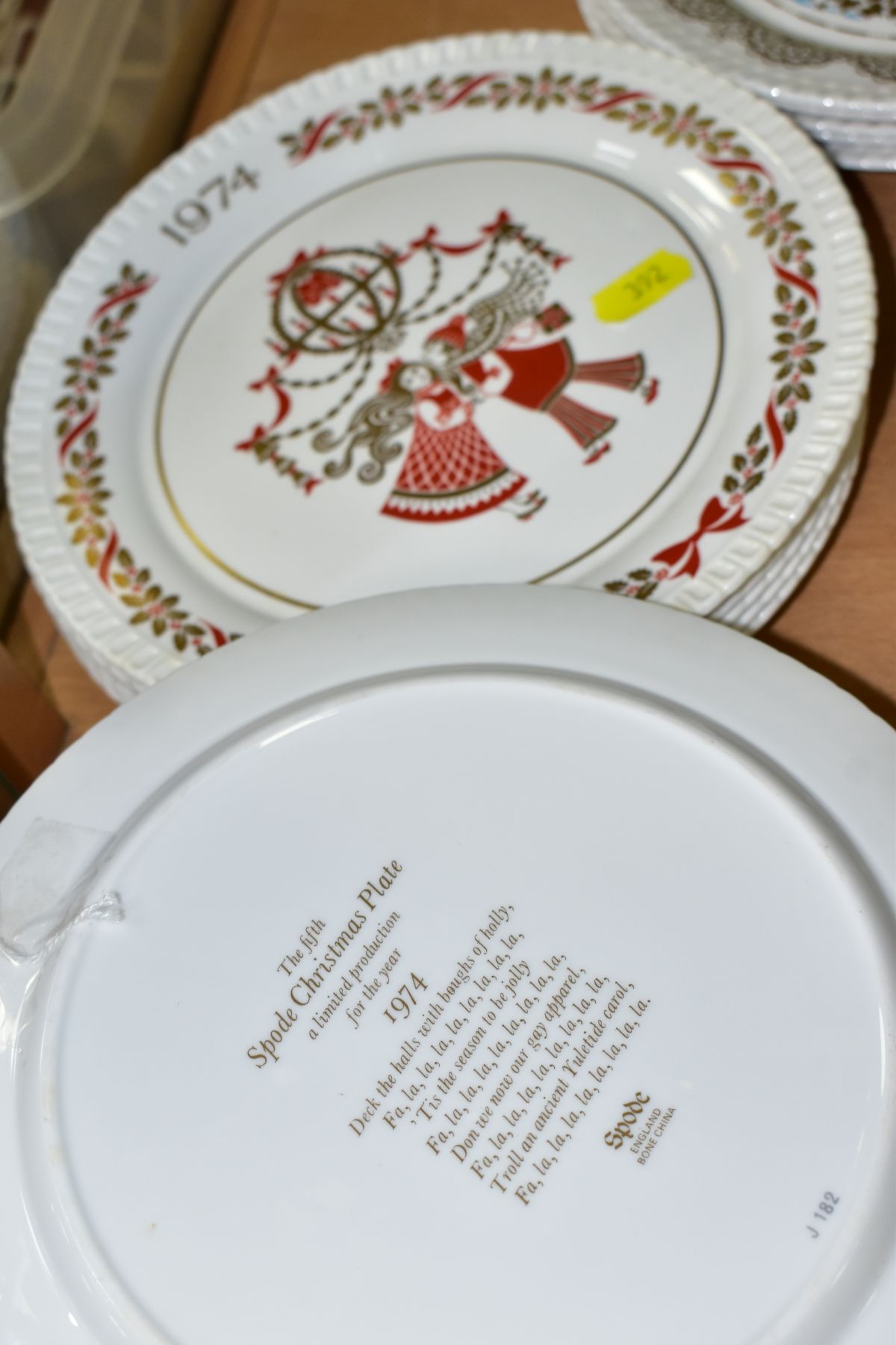 THIRTEEN SPODE CHRISTMAS PLATES, comprising 1974 (x 2), 1976-1980 with boxes, and Christmas Pastimes - Image 3 of 7