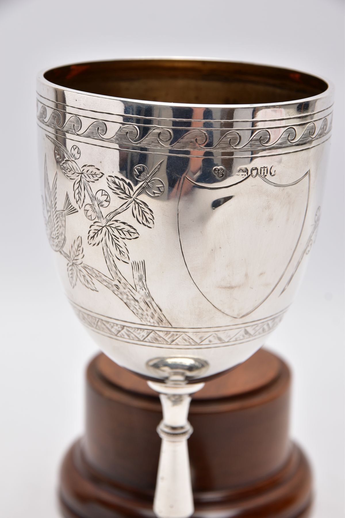 A LATE VICTORIAN SILVER TROPHY CUP, engraved foliate and bird design, engraved inscription ' - Image 4 of 8