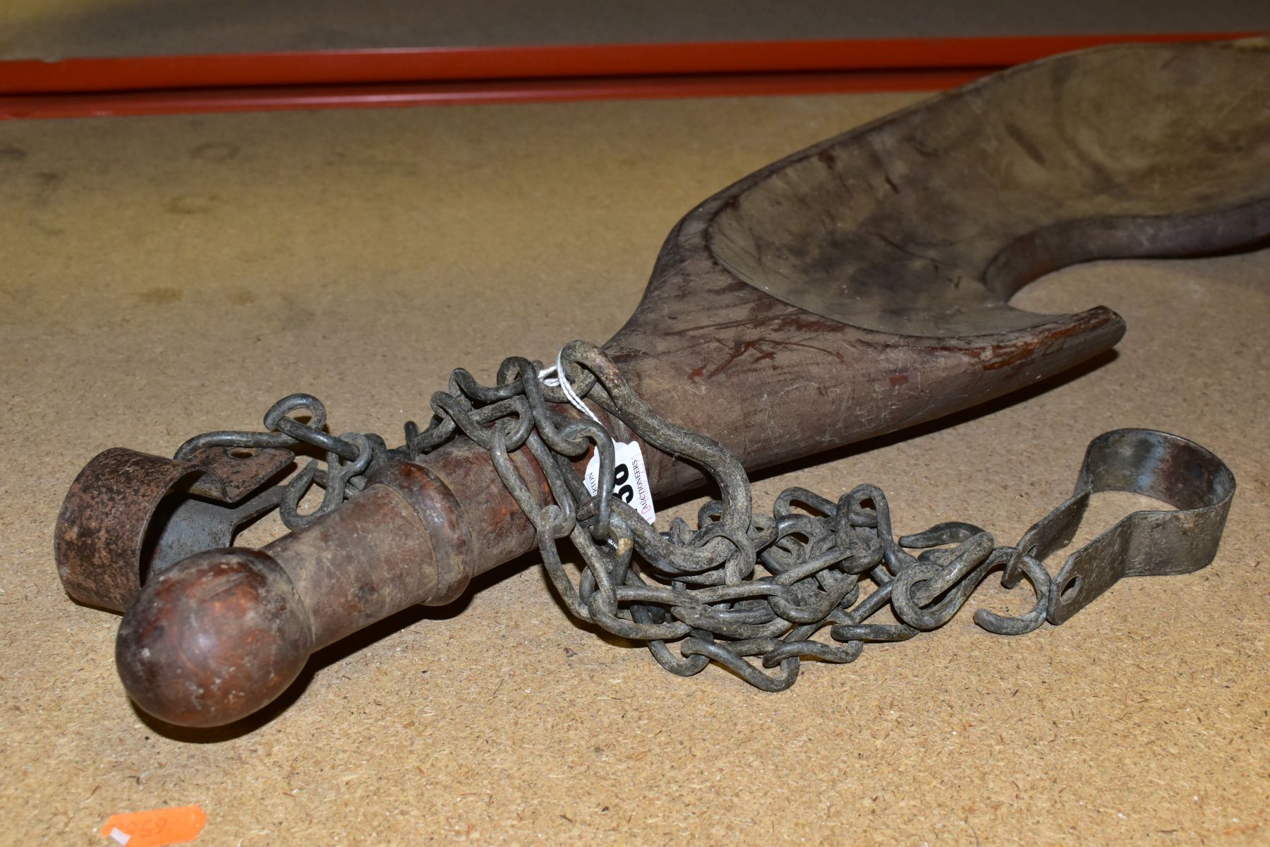 A WOODEN MILK MAID'S YOKE, with original chains and hooks, approximate length 89cm - Image 3 of 3