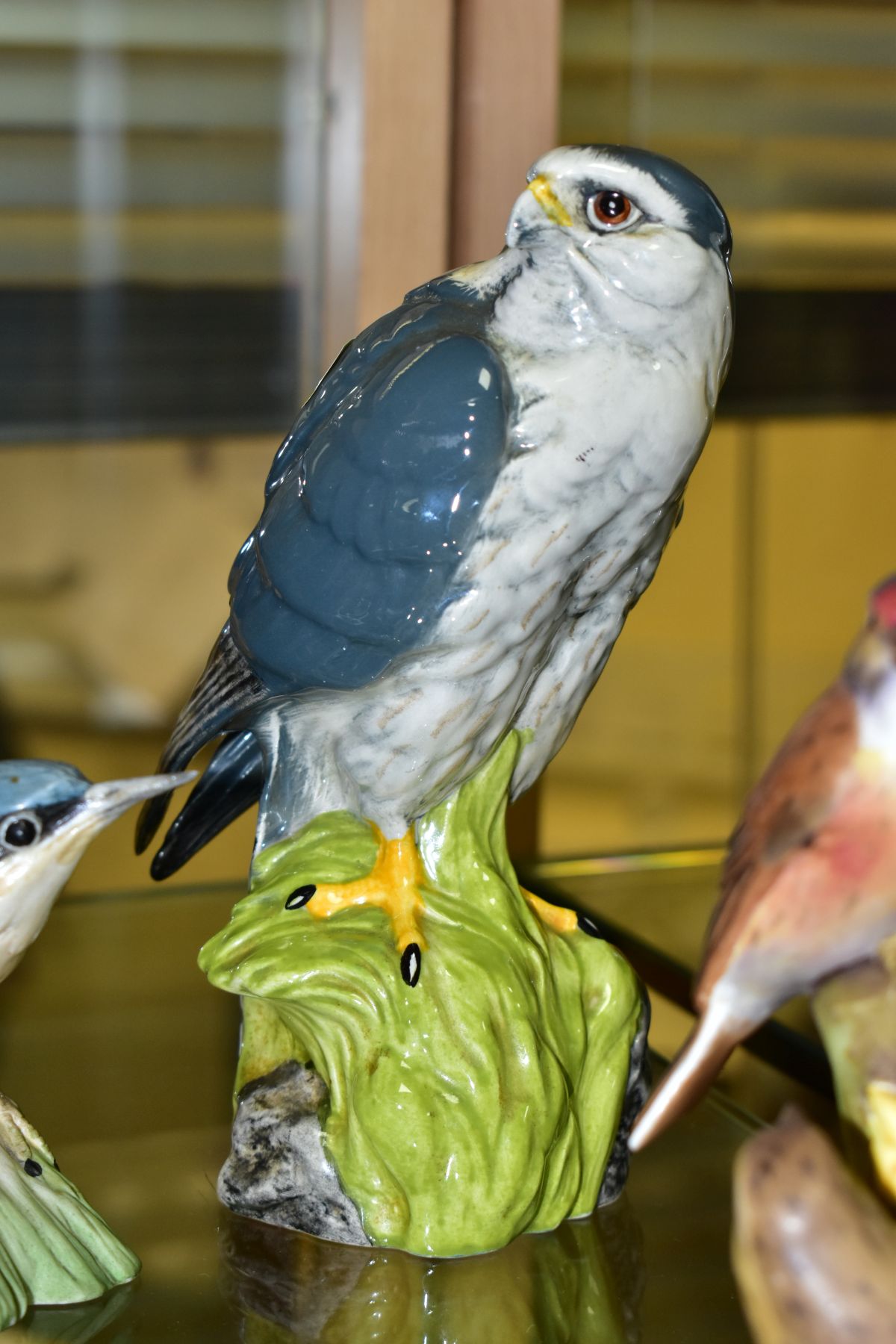 SIX VARIOUS ORNAMENTAL BIRDS, comprising a Beswick 'Golden Eagle Decanter' for Beneagles Scotch - Image 8 of 8