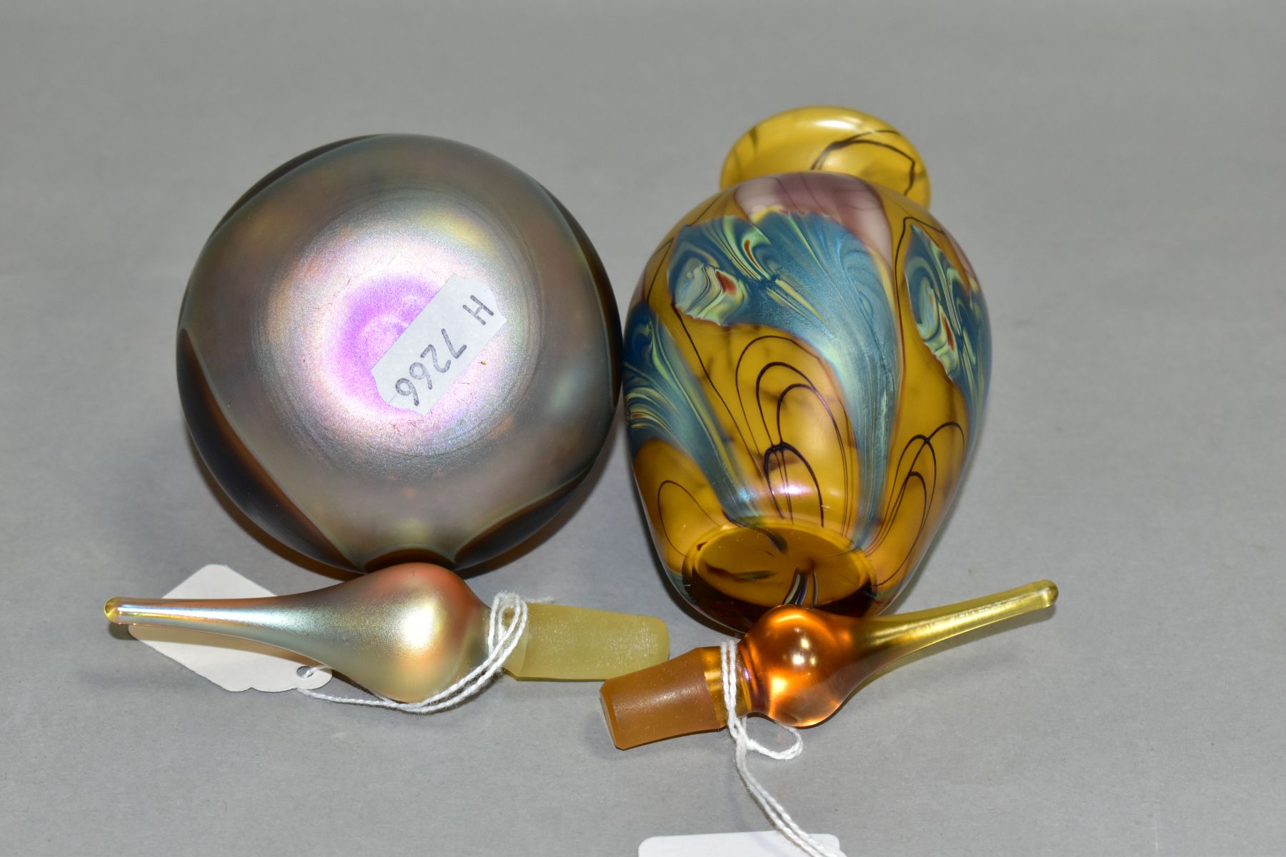 TWO IRIDESCENT PERFUME BOTTLES AND STOPPERS, one of baluster form, height 16cm, the other of bulbous - Image 5 of 5