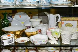 A COLLECTION OF ROYAL WORCESTER PORCELAIN, late 19th Century to modern day, including a modern white