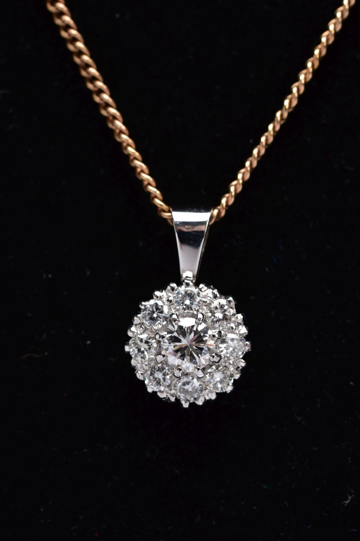 A LATE 20TH CENTURY ROUND DIAMOND CLUSTER PENDANT AND CHAIN, centring on a modern round brilliant - Image 3 of 4