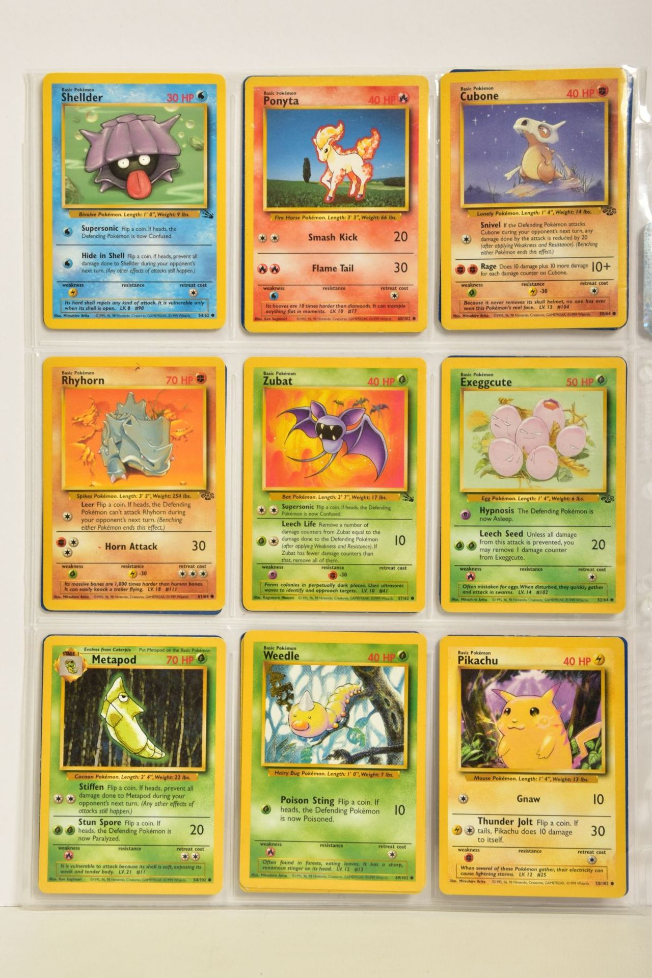 A QUANTITY OF POKEMON CARDS, just over 450 Pokemon TCG cards from Base Set, Base Set 2, Fossil, - Image 44 of 58