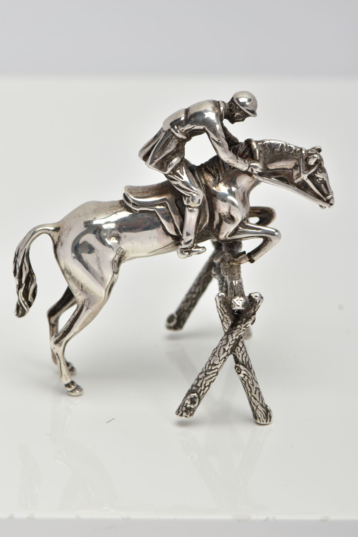 A SILVER SMALL HORSE AND JOCKEY ORNAMENT, measuring approximately 50mm in length x 70mm in height, - Image 3 of 7
