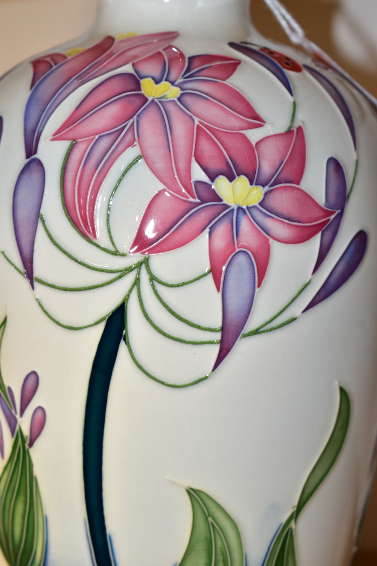 A MOORCROFT POTTERY TABLE LAMP IN THE 'FLY AWAY HOME' PATTERN, designed by Rachel Bishop, mounted on - Image 5 of 6