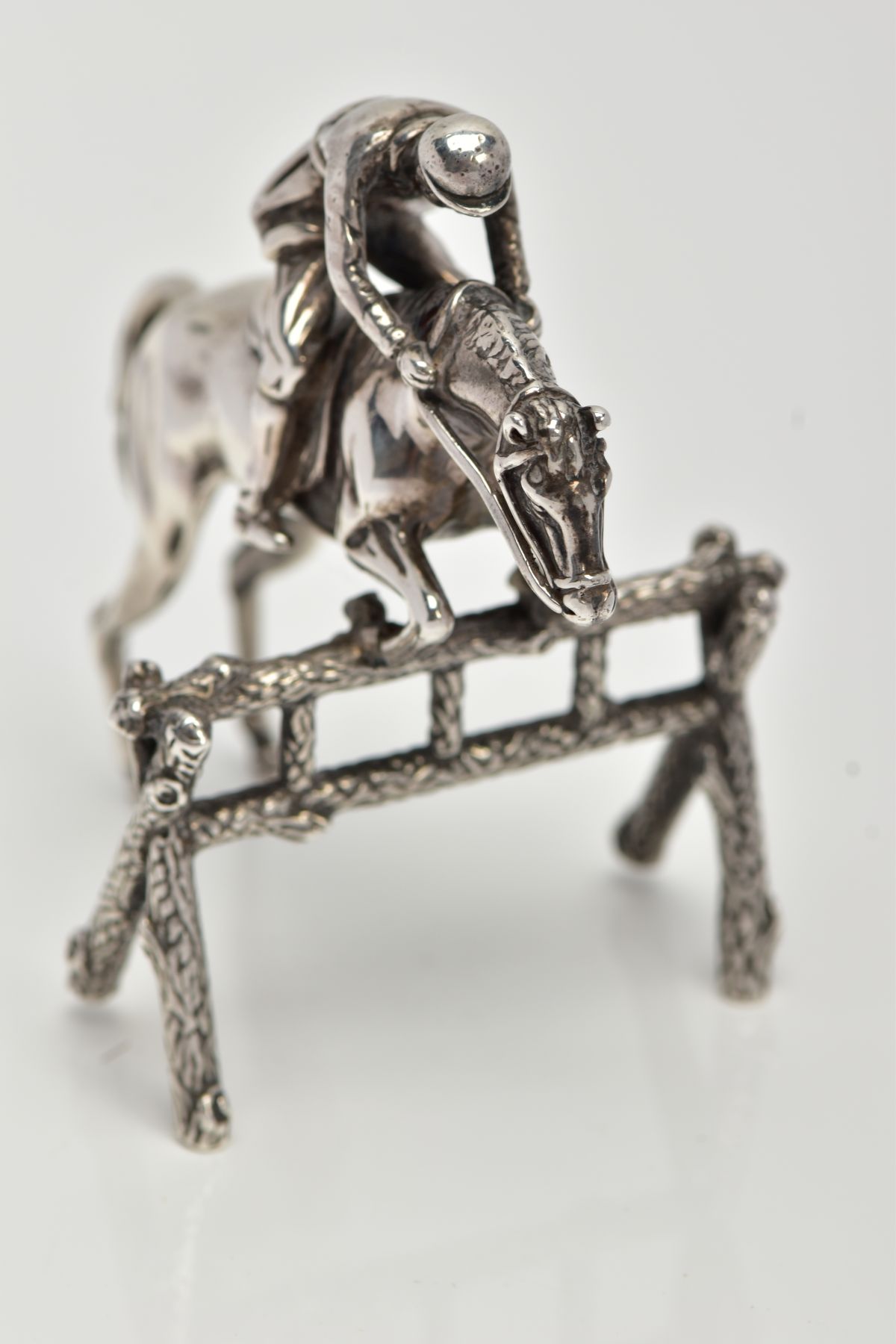 A SILVER SMALL HORSE AND JOCKEY ORNAMENT, measuring approximately 50mm in length x 70mm in height, - Image 2 of 7