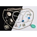 A BAG OF ASSORTED JEWELLERY, to include a silver rectangular shaped locket, hallmarked Birmingham,