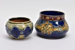 TWO EARLY 20TH CENTURY ROYAL DOULTON STONEWARE GLAZED TRINKET POTS, each with artists initials to