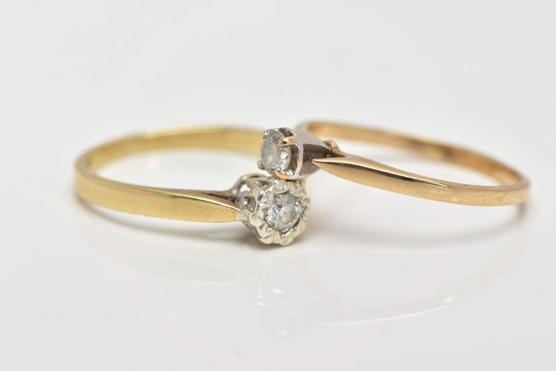TWO SINGLE STONE DIAMOND RINGS, the first designed with an illusion set round brilliant cut diamond, - Image 2 of 4