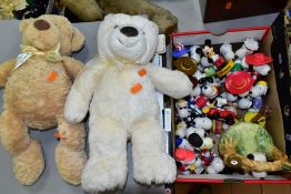 A COLLECTION OF ASSORTED MCDONALDS SNOOPY TOYS, McDonalds Disney toys, Gund St Giles Hospice