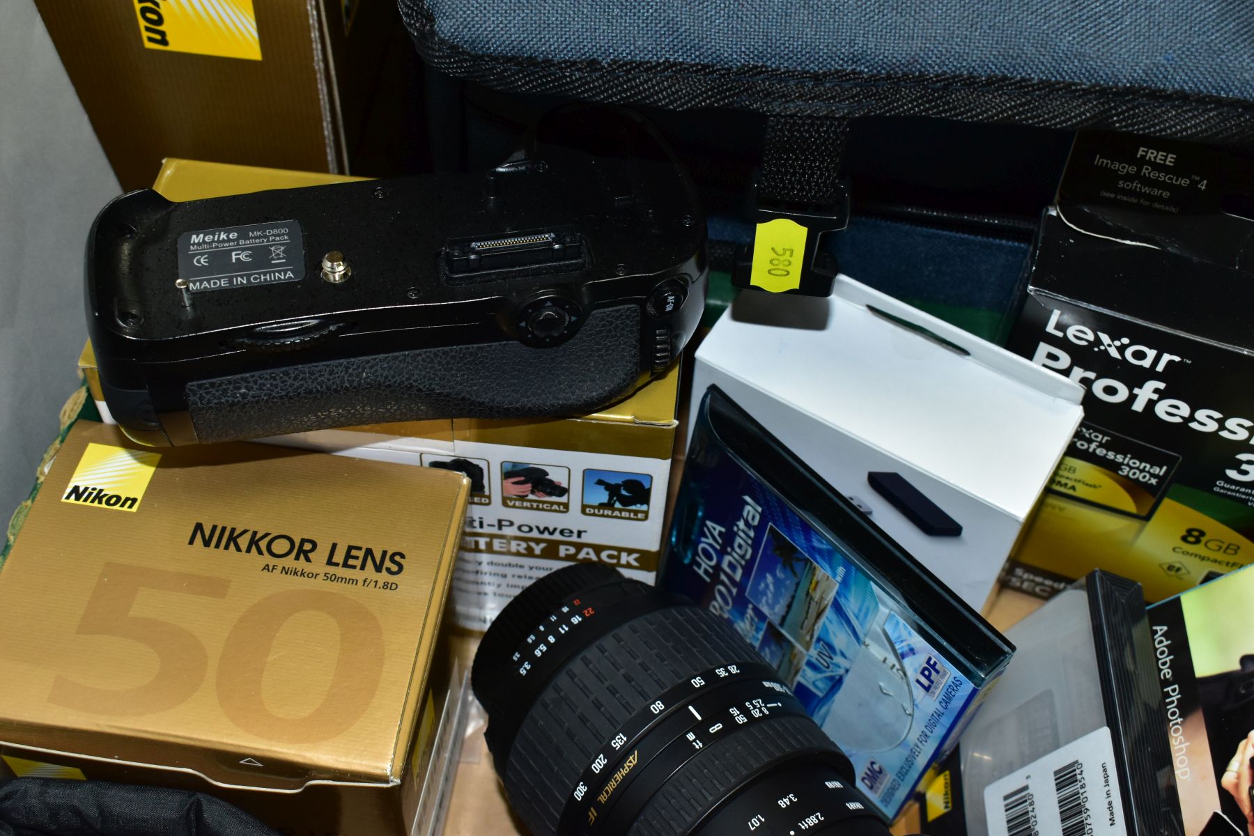 PHOTOGRAPHIC EQUIPMENT, to include a Nikon 50mm f1.8d lens with box, Sigma 28-300 f3.5-6.3 zoom - Image 4 of 6