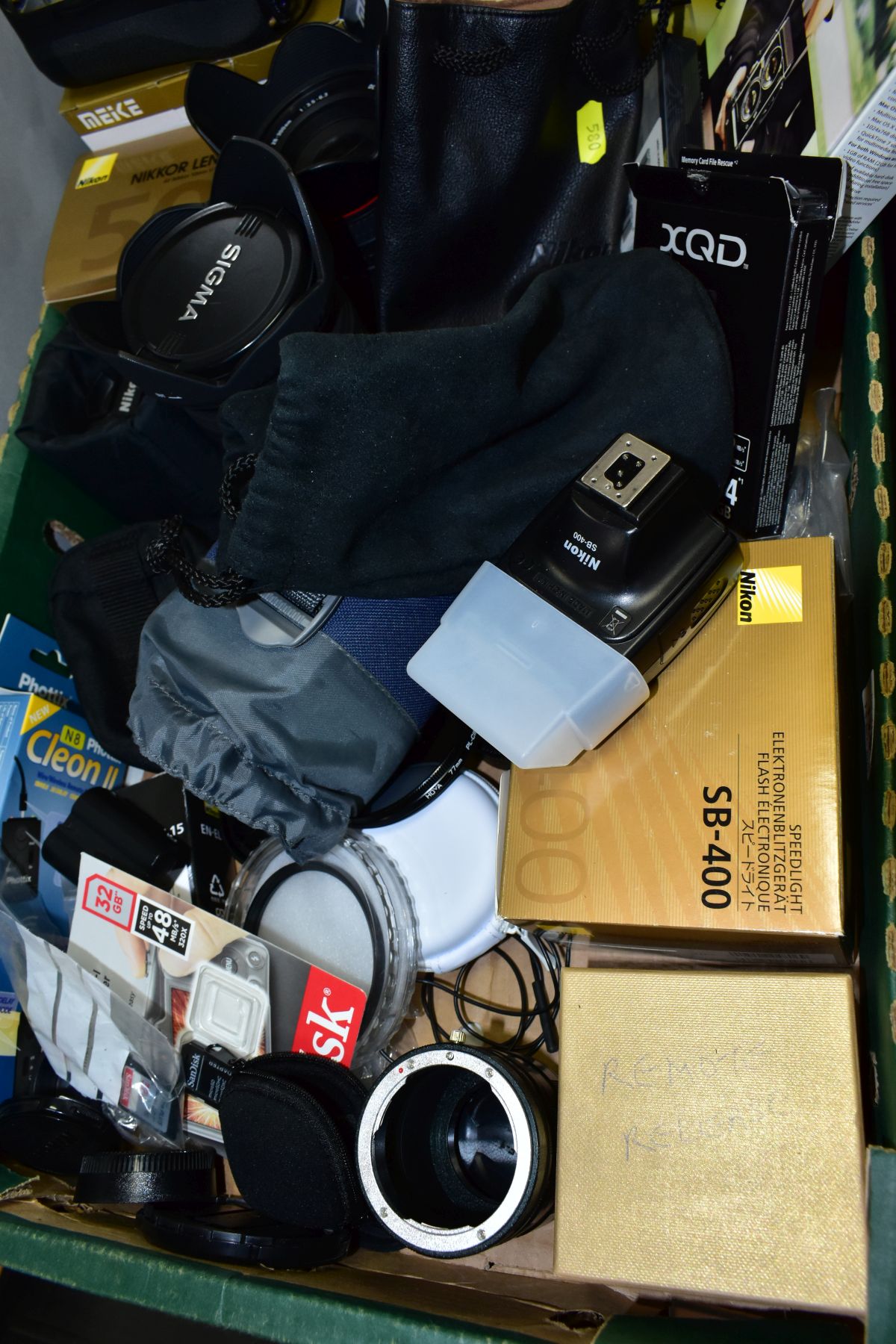 PHOTOGRAPHIC EQUIPMENT, to include a Nikon 50mm f1.8d lens with box, Sigma 28-300 f3.5-6.3 zoom - Image 6 of 6