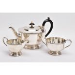 AN EARLY 20TH CENTURY THREE PIECE REGENT PLATE TEA SERVICE by Garrard & Co (Crown Jeweller)