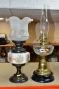 A BRASS ART NOUVEAU STYLE OIL LAMP, with glass funnel and cut glass well, height in total 59cm,