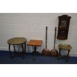 AN EARLY 20TH CENTURY OAK WALL CLOCK (pendulum and winding key) together with two brass topped