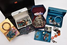 A SELECTION OF JEWELLERY BOXES AND COSTUME JEWELLERY, to include a black tin with four smaller
