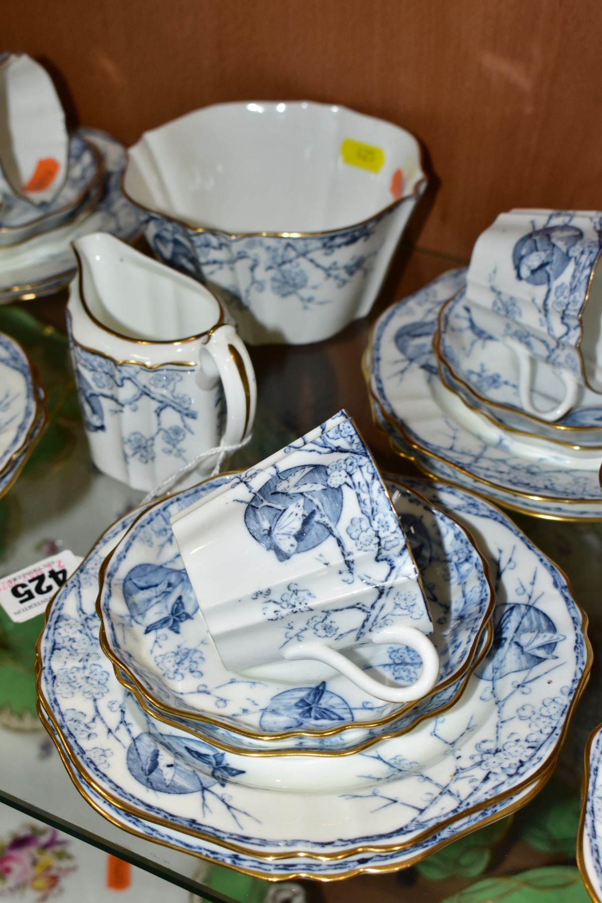 AN EARLY 20TH CENTURY WEDGWOOD BONE CHINA TEA SET, transfer printed with a blue and white - Image 6 of 9