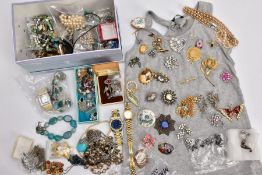 A SELECTION OF MAINLY COSTUME JEWELLERY, to include a late Victorian oval memorial brooch with