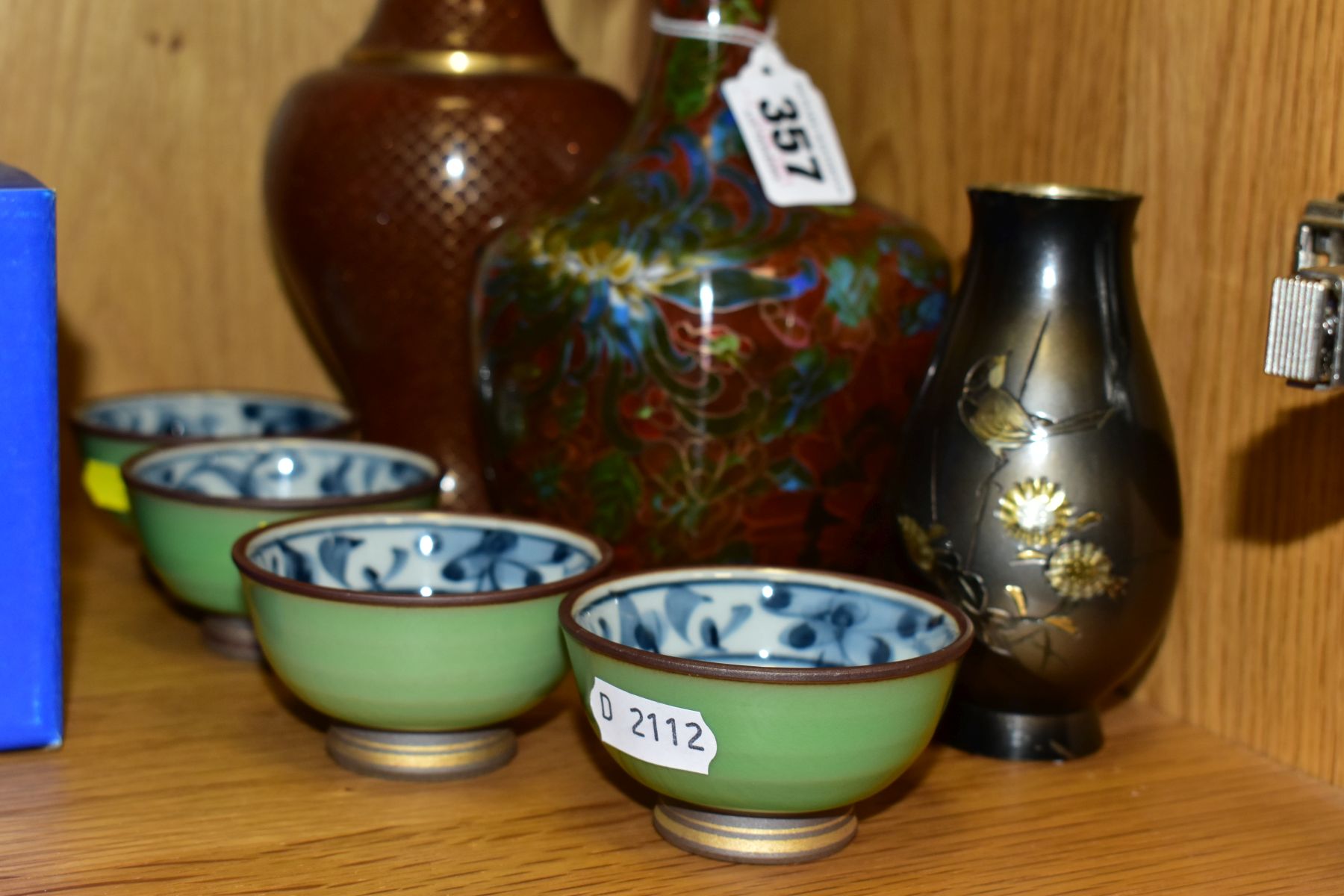 A SMALL GROUP OF MODERN ORIENTAL CLOISONNE, CERAMICS, ETC, including a Cloisonne baluster vase - Image 2 of 9