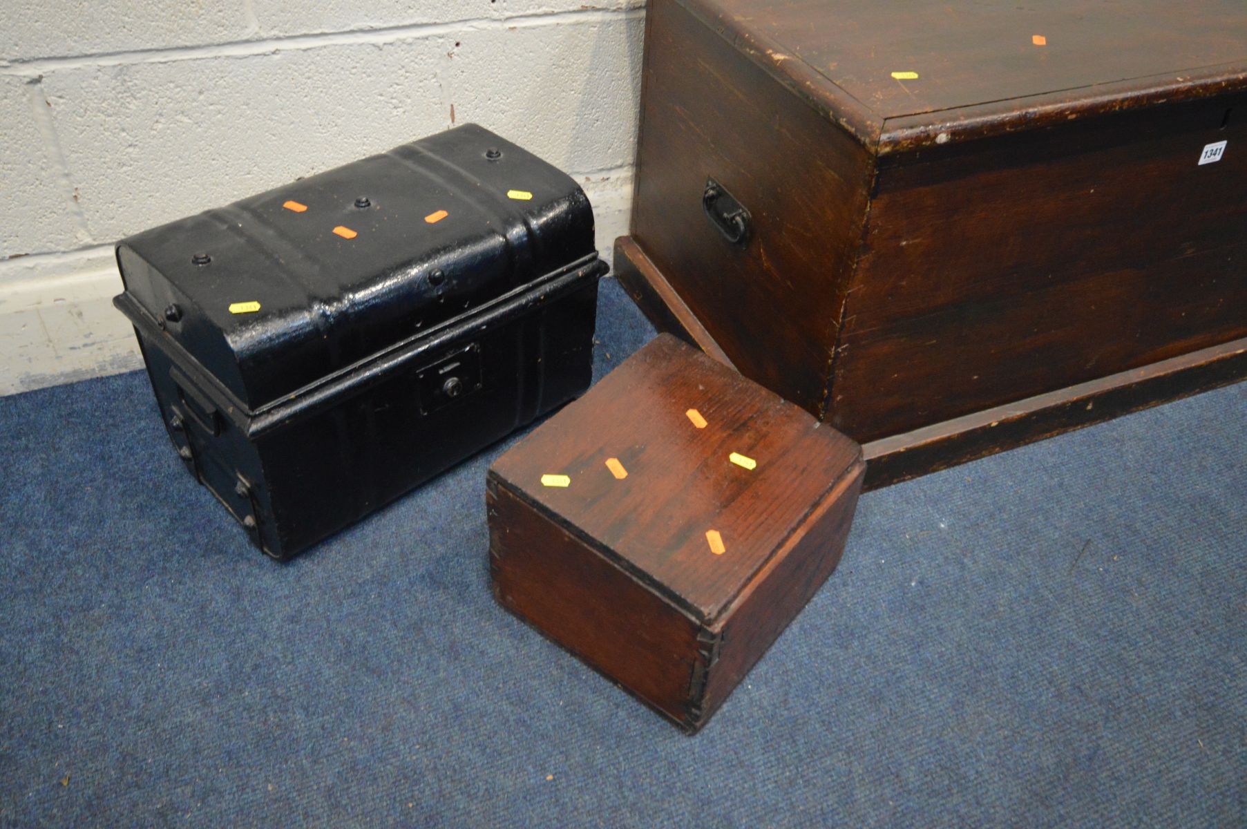 AN EARLY 20TH CENTURY STAINED PINE BLANKET CHEST, with twin handles, width 94cm x depth 52cm x - Image 4 of 4