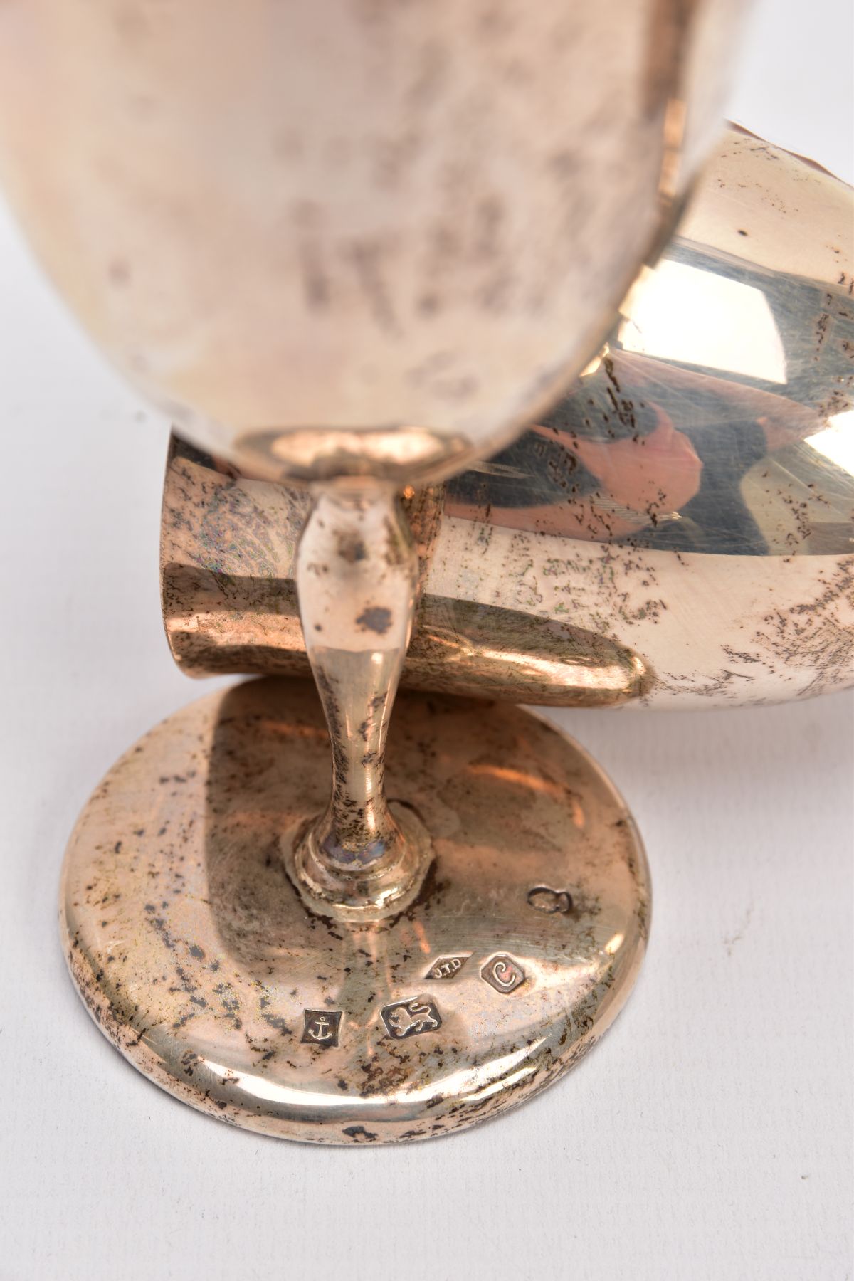 TWO LATE 20TH CENTURY SILVER GOBLETS, each of a plain polished design gilt interior, tapered stem, - Image 4 of 5
