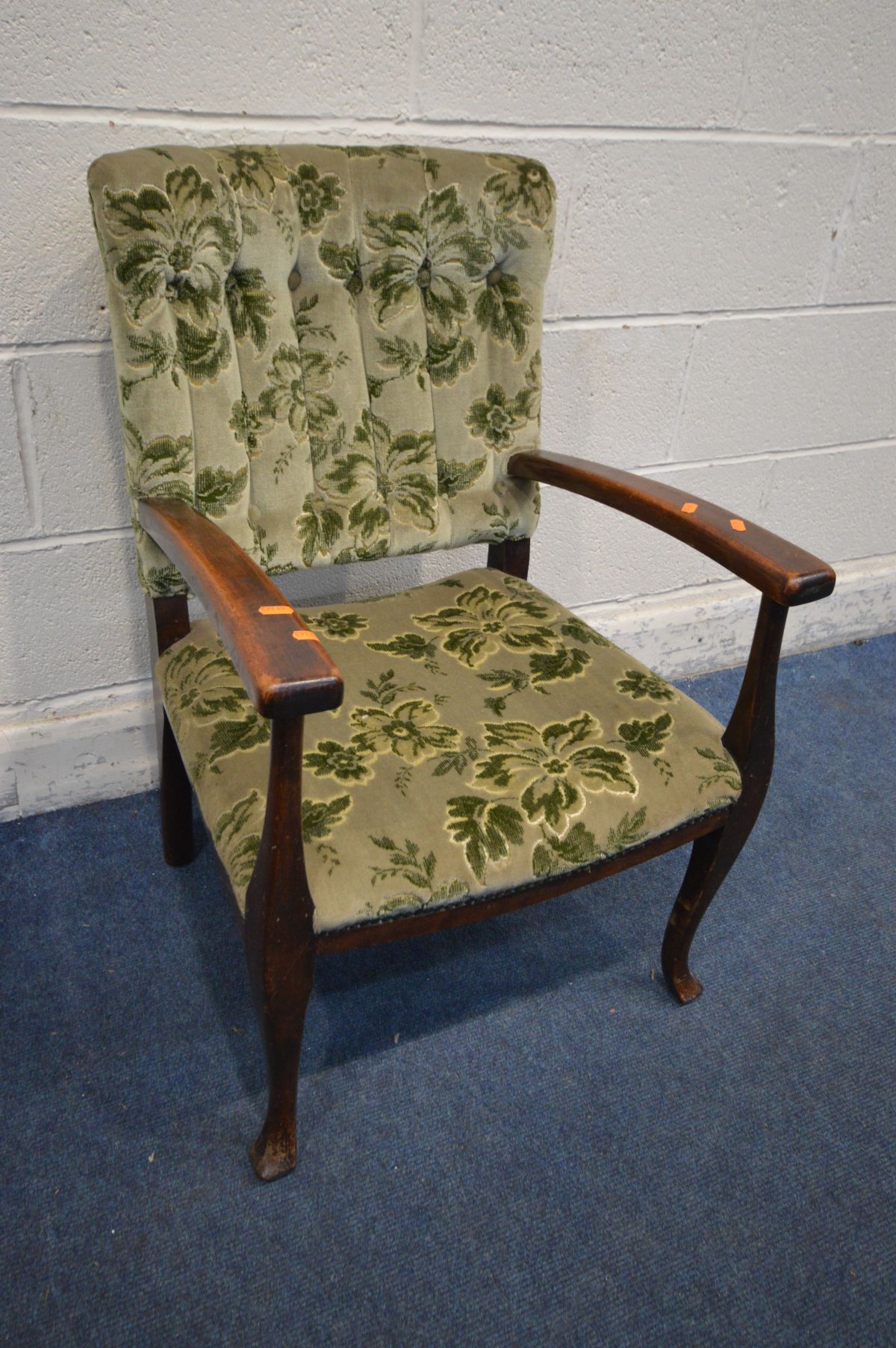 AN OAK GOTHIC DRESSING TABLE with a shaped mirror, two cupboard doors flanking a single drawer, - Image 5 of 5