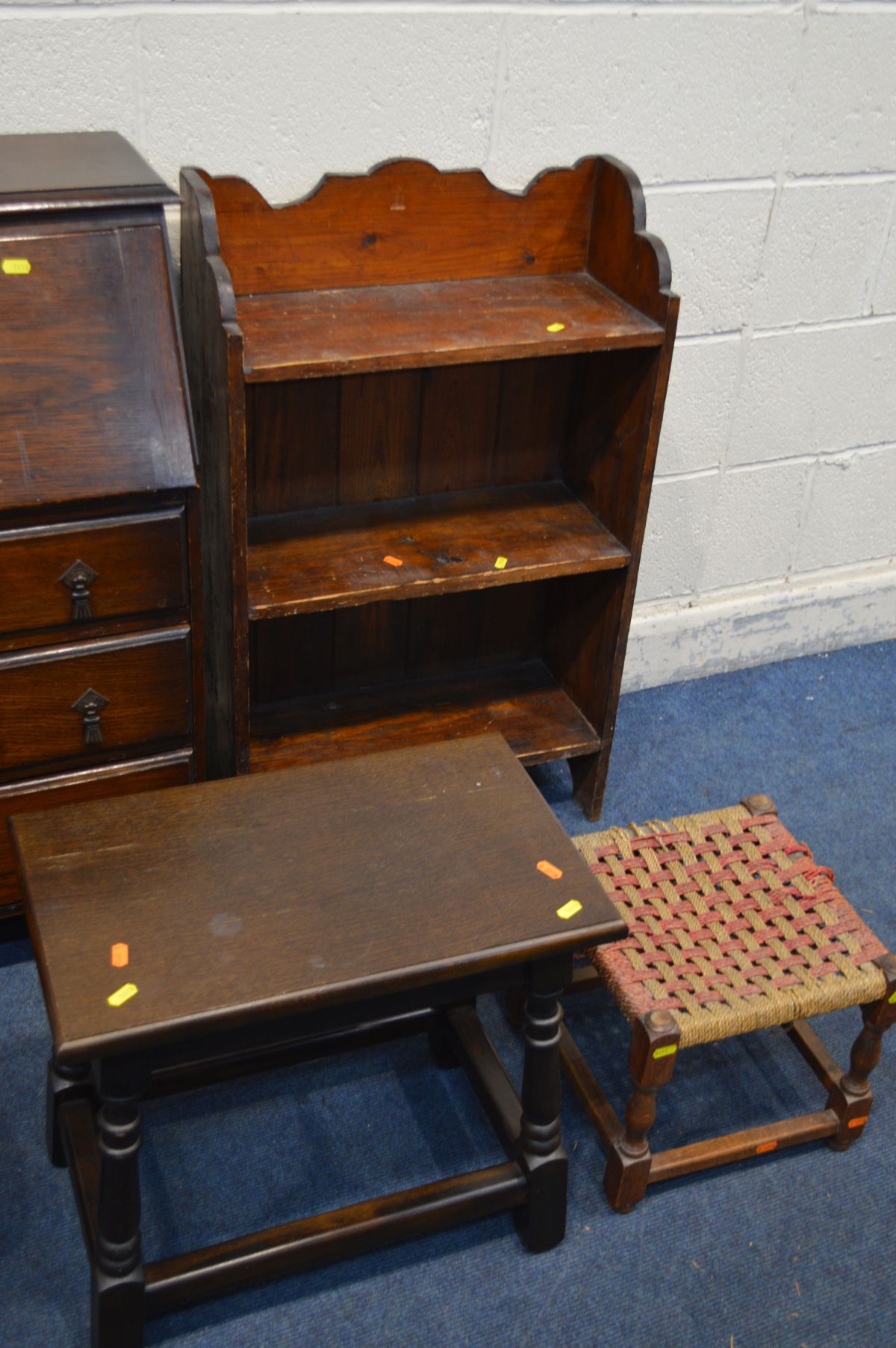 ELEVEN PIECES OF VARIOUS OAK FURNITURE, to include a bureau, open bookcase, occasional table, - Image 3 of 5