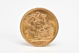A GOLD FULL SOVEREIGN 1915, Sydney Mint George V